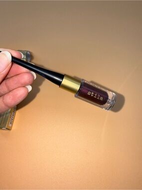 Stila Liquid Eye Liner Stay All Day Inkwear in Deep Plum Wine Cherry Noir